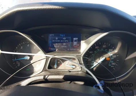 2014 Ford Focus Se z USA, uszkodzony, nr VIN 1FADP3K26EL232806